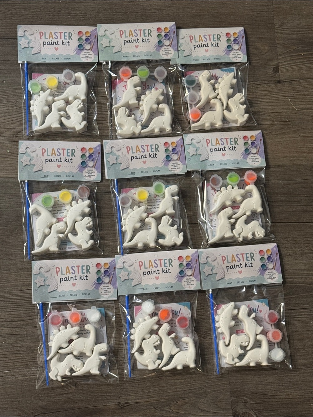 Plaster paint kits-dinosaur theme